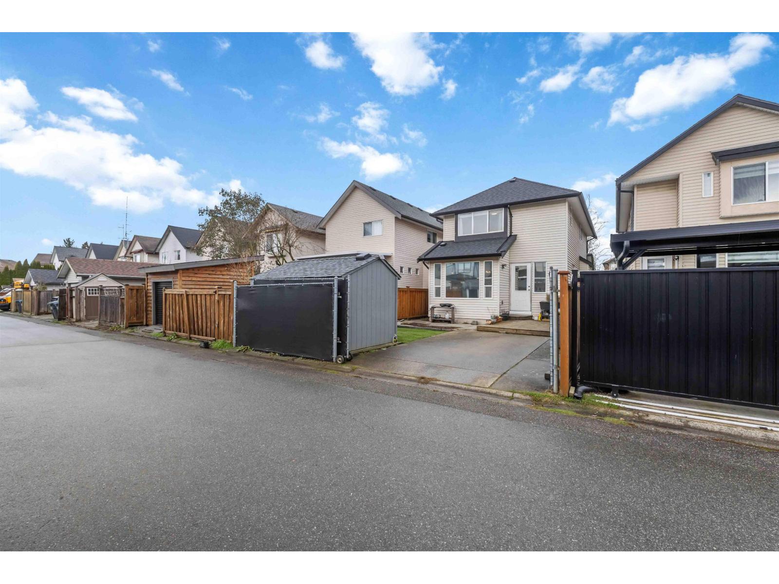 18476 66a Avenue, Surrey, British Columbia  V3S 9B1 - Photo 39 - R3094266