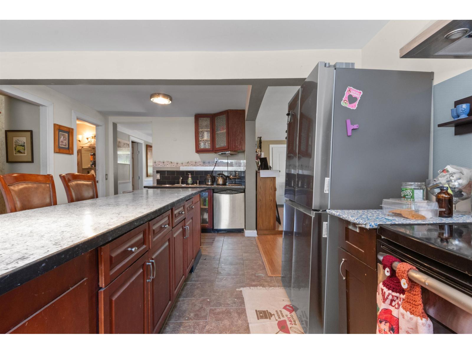 586 6th Avenue, Hope, Hope, British Columbia  V0X 1L0 - Photo 11 - R3094177