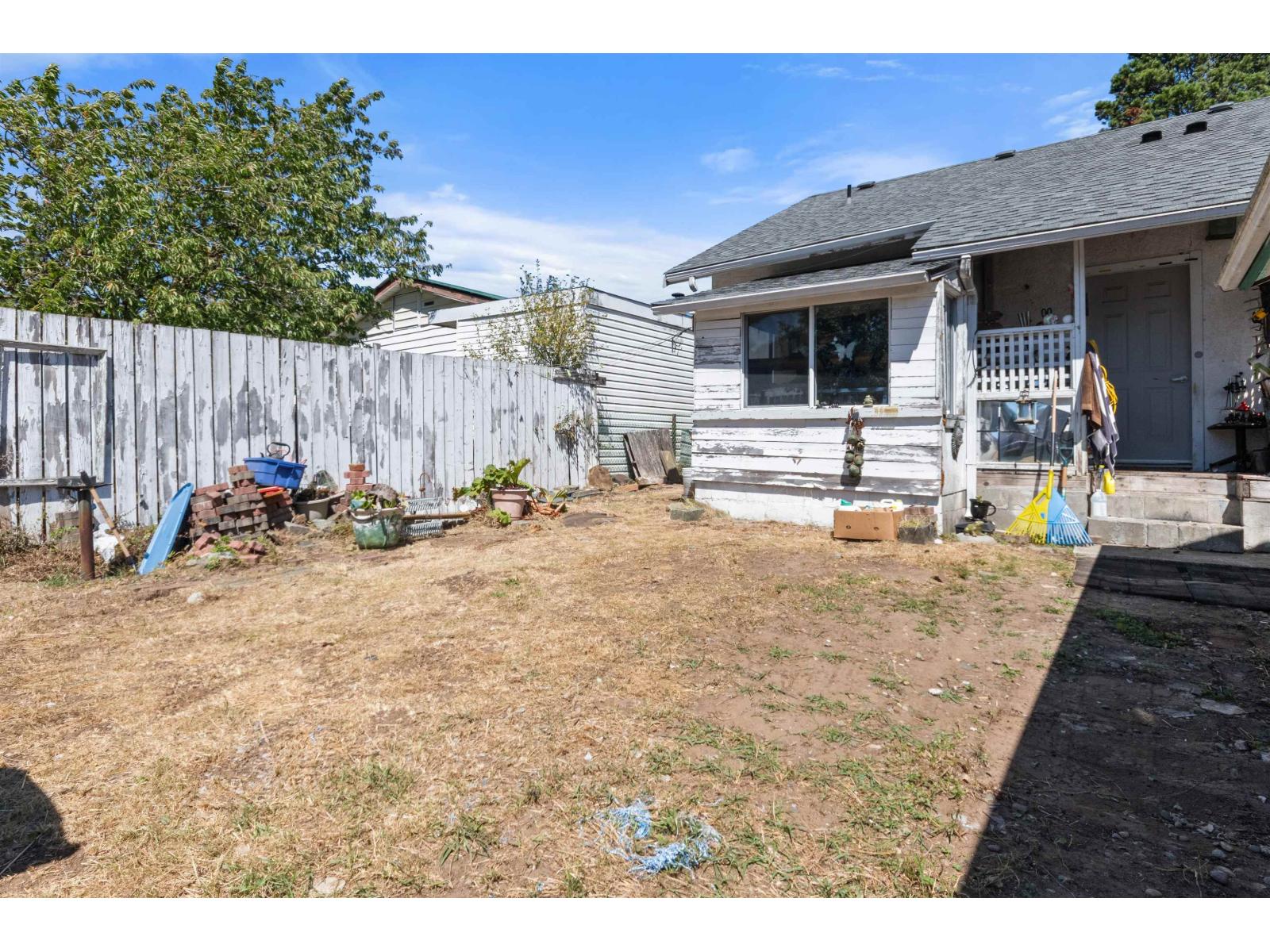 586 6th Avenue, Hope, Hope, British Columbia  V0X 1L0 - Photo 29 - R3094177