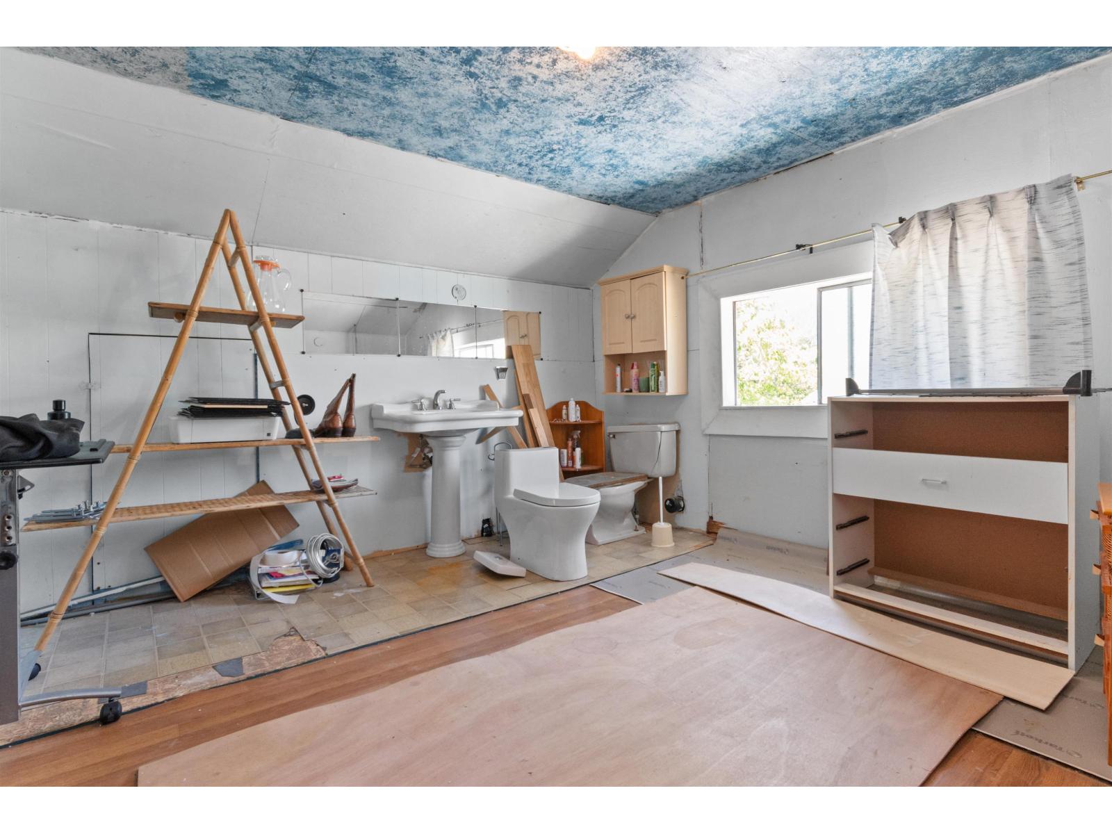 586 6th Avenue, Hope, Hope, British Columbia  V0X 1L0 - Photo 25 - R3094177