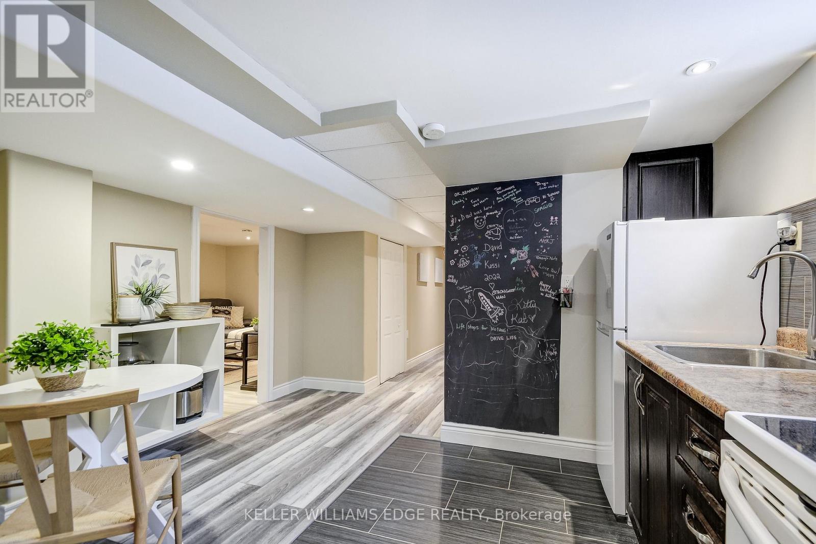 301 East 43rd Street, Hamilton, Ontario  L8T 3C6 - Photo 37 - X12828204