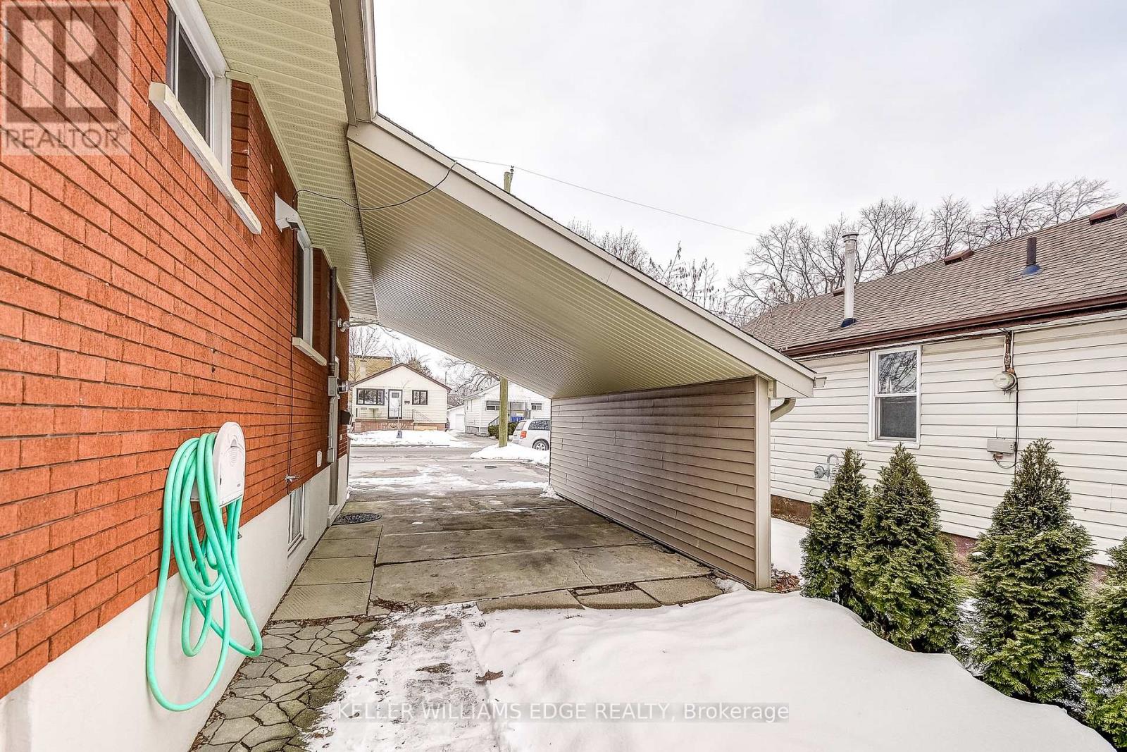 301 East 43rd Street, Hamilton, Ontario  L8T 3C6 - Photo 47 - X12828204