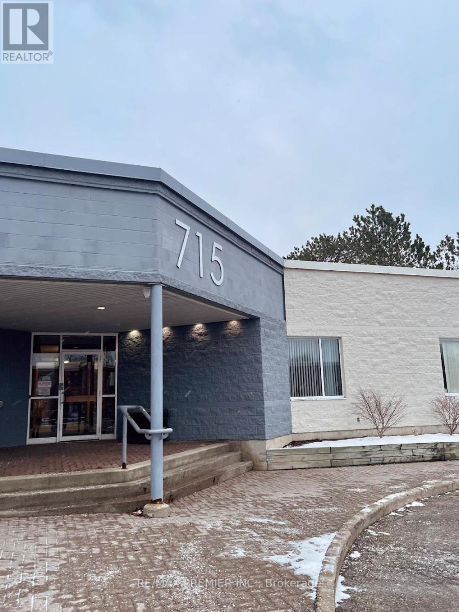 8-C - 715 Coronation Boulevard, Cambridge, Ontario  N1R 7R1 - Photo 2 - X12828210