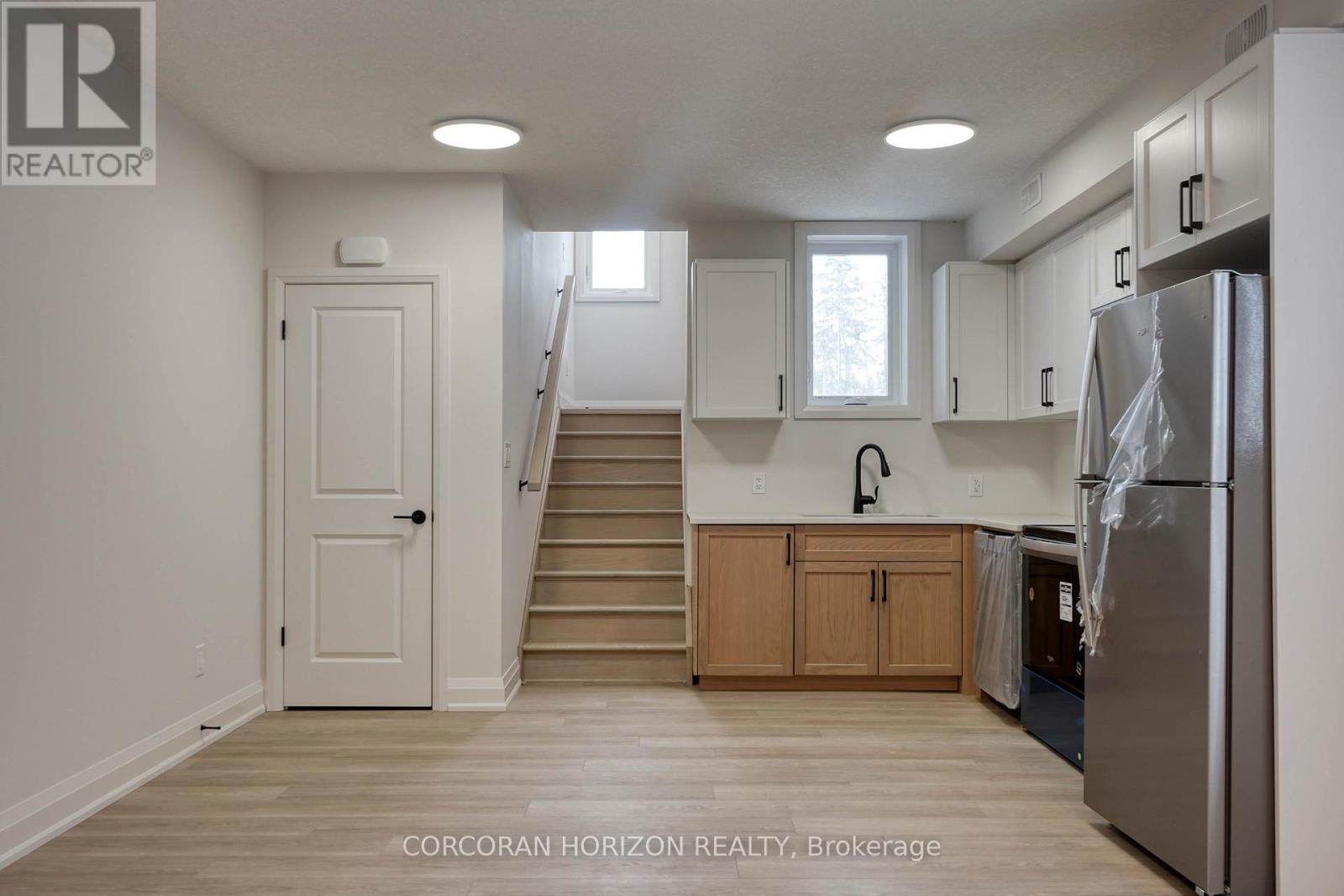 107 - 800 Myers Road, Cambridge, Ontario  N1R 5S2 - Photo 2 - X12828250