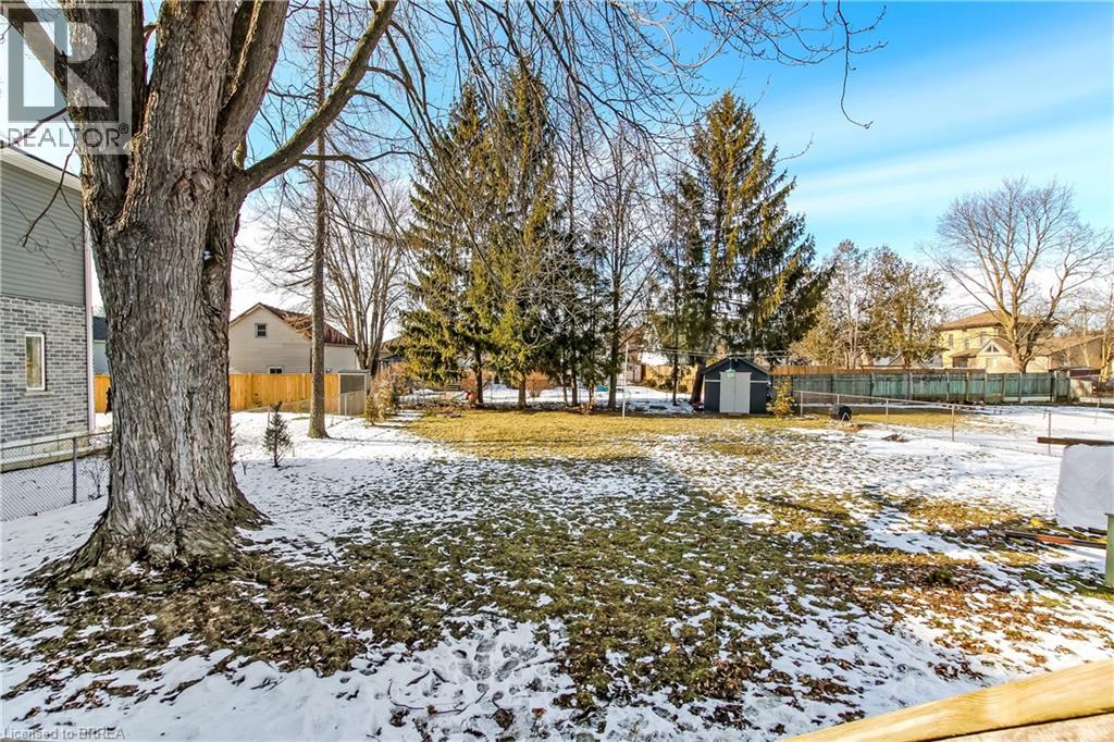 77 Doune Street, Strathroy, Ontario  N7G 1M1 - Photo 19 - 40807255