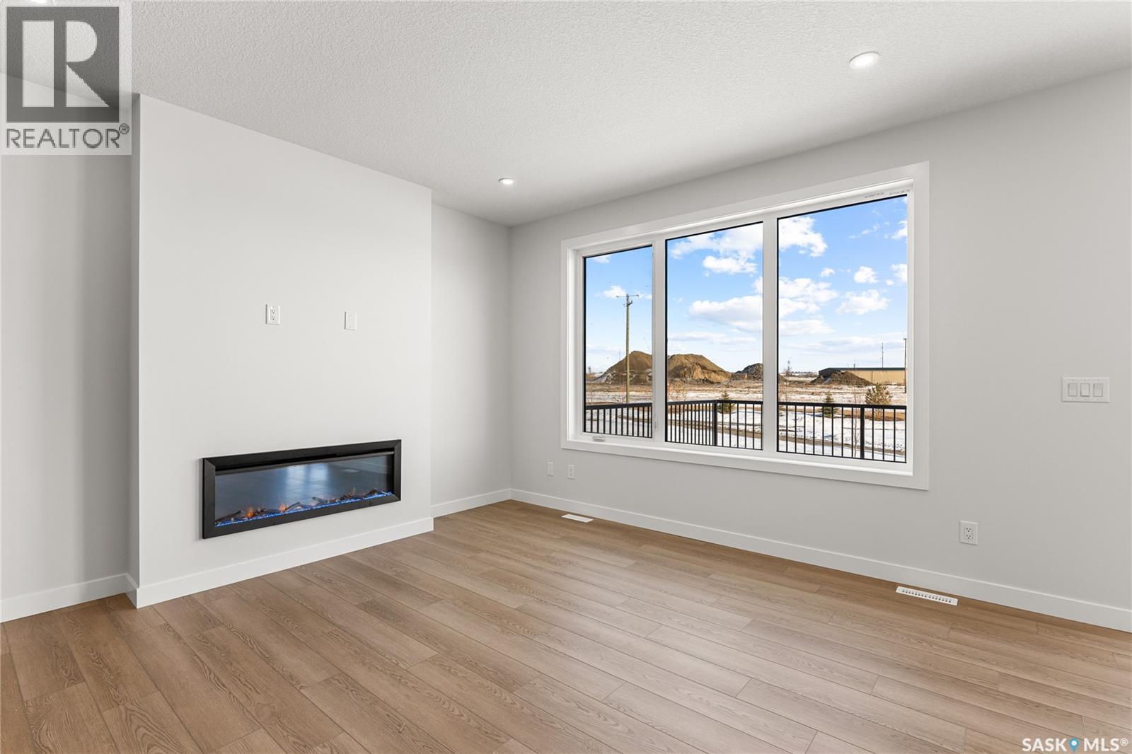 279 Nazarali Way, Saskatoon, Saskatchewan  S7V 1X6 - Photo 14 - SK029346