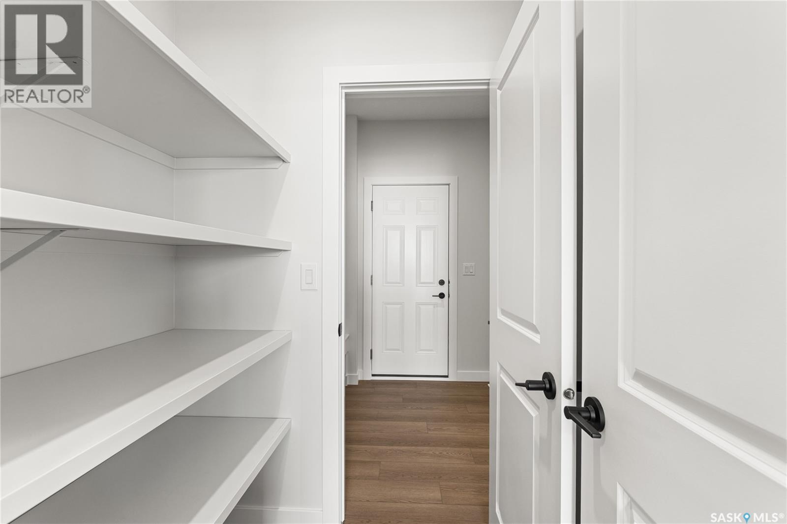 279 Nazarali Way, Saskatoon, Saskatchewan  S7V 1X6 - Photo 26 - SK029346