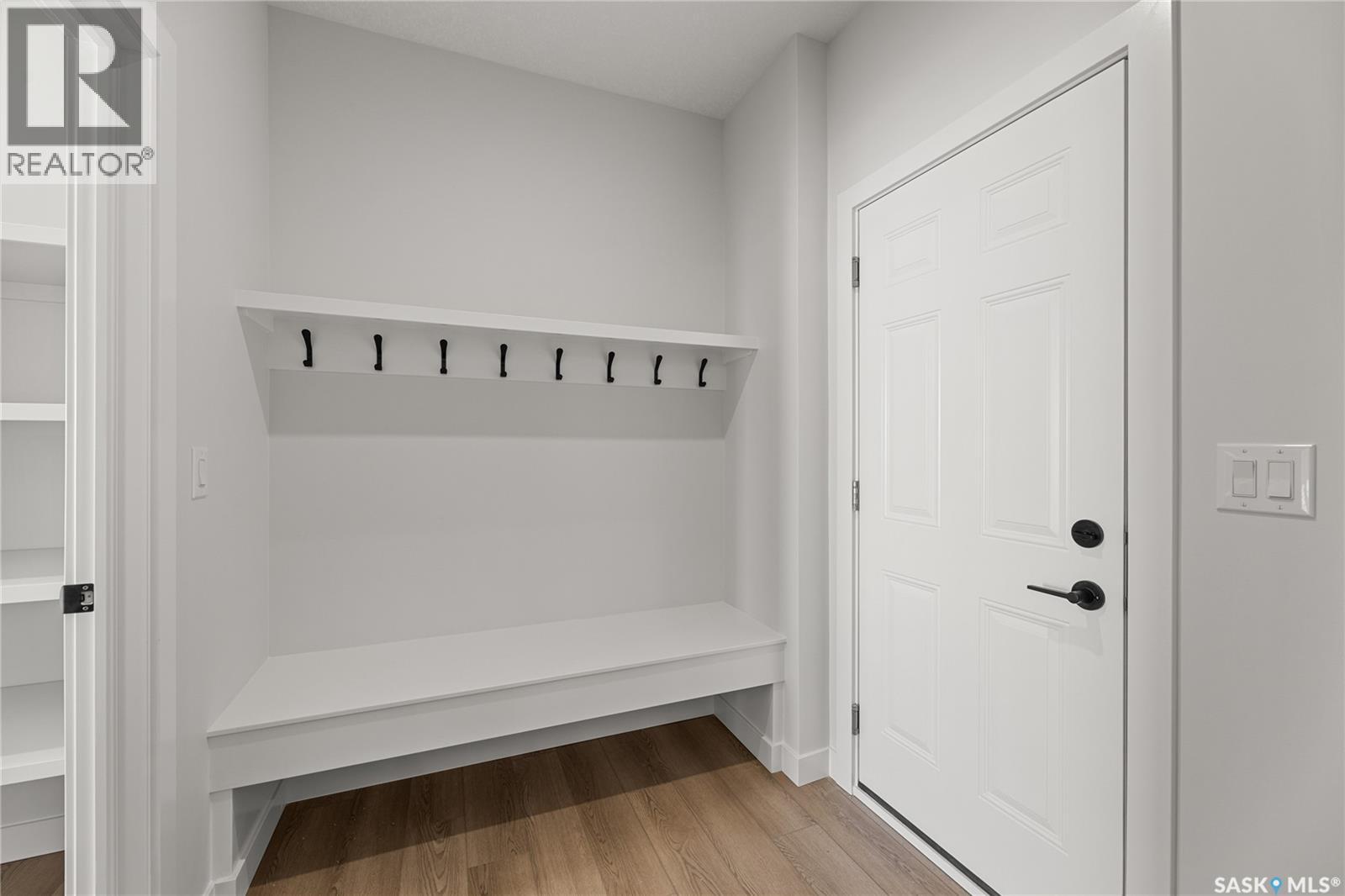 279 Nazarali Way, Saskatoon, Saskatchewan  S7V 1X6 - Photo 27 - SK029346