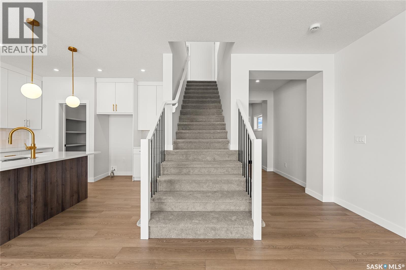 279 Nazarali Way, Saskatoon, Saskatchewan  S7V 1X6 - Photo 28 - SK029346