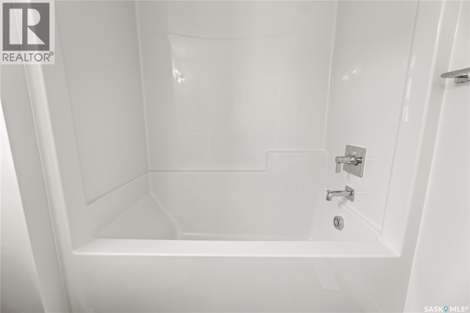 279 Nazarali Way, Saskatoon, Saskatchewan  S7V 1X6 - Photo 31 - SK029346