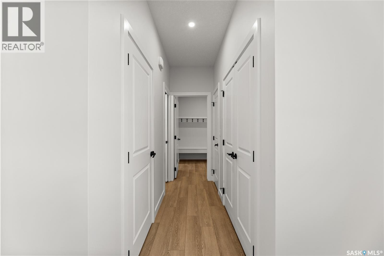 279 Nazarali Way, Saskatoon, Saskatchewan  S7V 1X6 - Photo 4 - SK029346