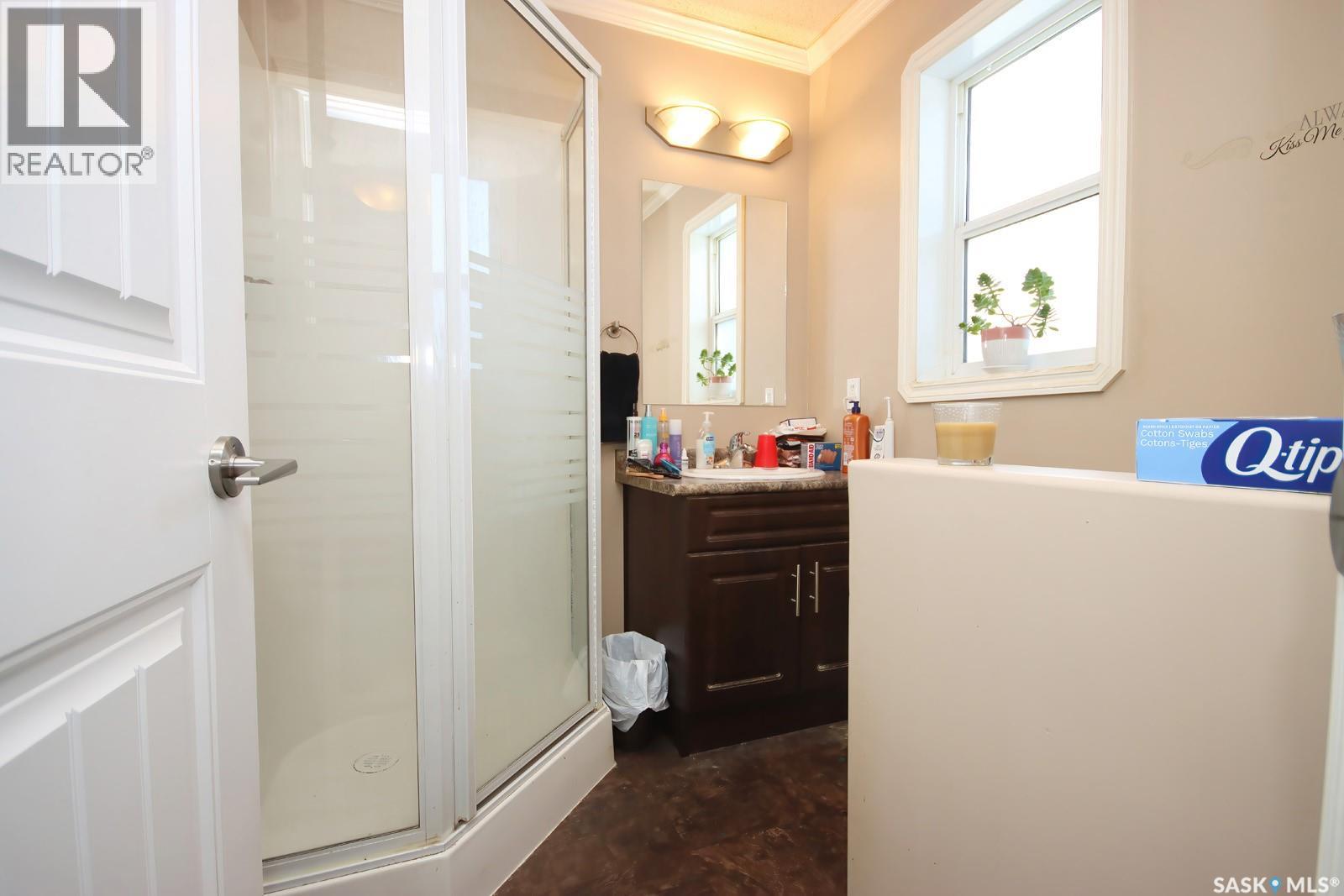 1805 3rd Street, Estevan, Saskatchewan  S4A 0T1 - Photo 11 - SK029338