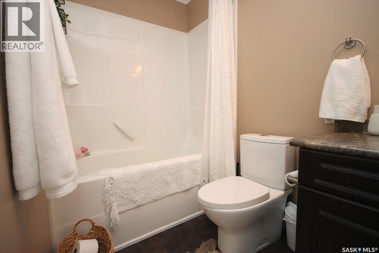 1805 3rd Street, Estevan, Saskatchewan  S4A 0T1 - Photo 23 - SK029338