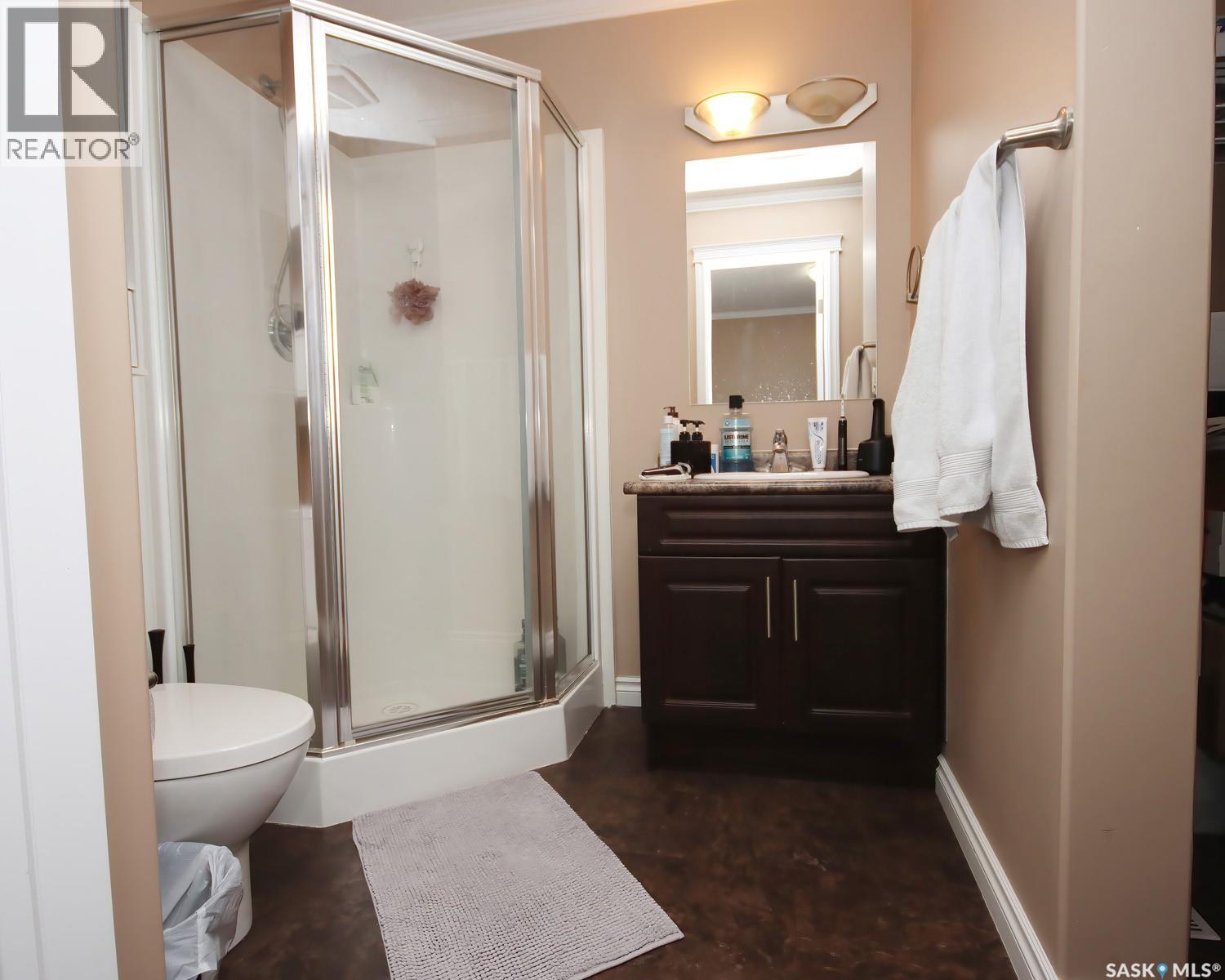 1805 3rd Street, Estevan, Saskatchewan  S4A 0T1 - Photo 31 - SK029338