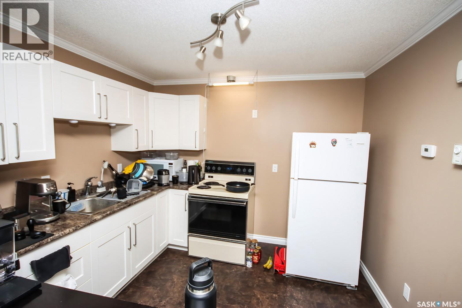 1805 3rd Street, Estevan, Saskatchewan  S4A 0T1 - Photo 36 - SK029338