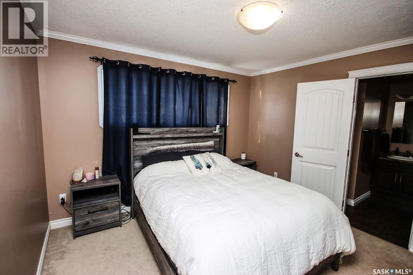 1805 3rd Street, Estevan, Saskatchewan  S4A 0T1 - Photo 42 - SK029338