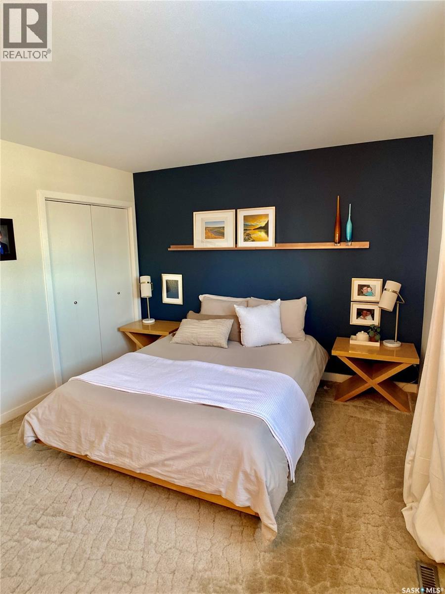 91 Moir Drive, Oxbow, Saskatchewan  S0C 2B0 - Photo 21 - SK029313