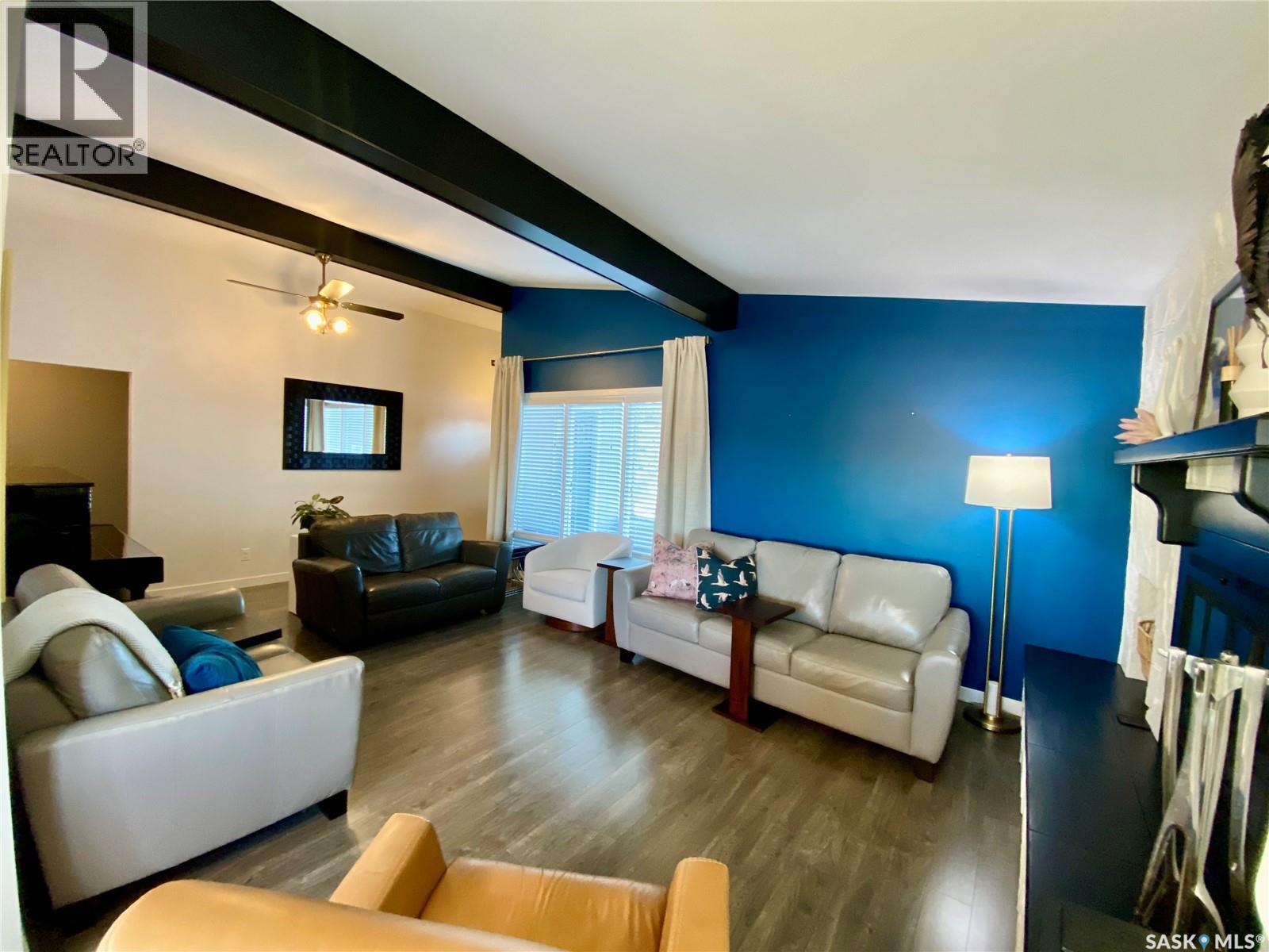 91 Moir Drive, Oxbow, Saskatchewan  S0C 2B0 - Photo 7 - SK029313