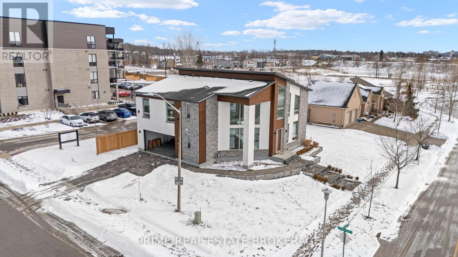 115 South Carriage Road, London North, Ontario  N6H 0C6 - Photo 2 - X12827836