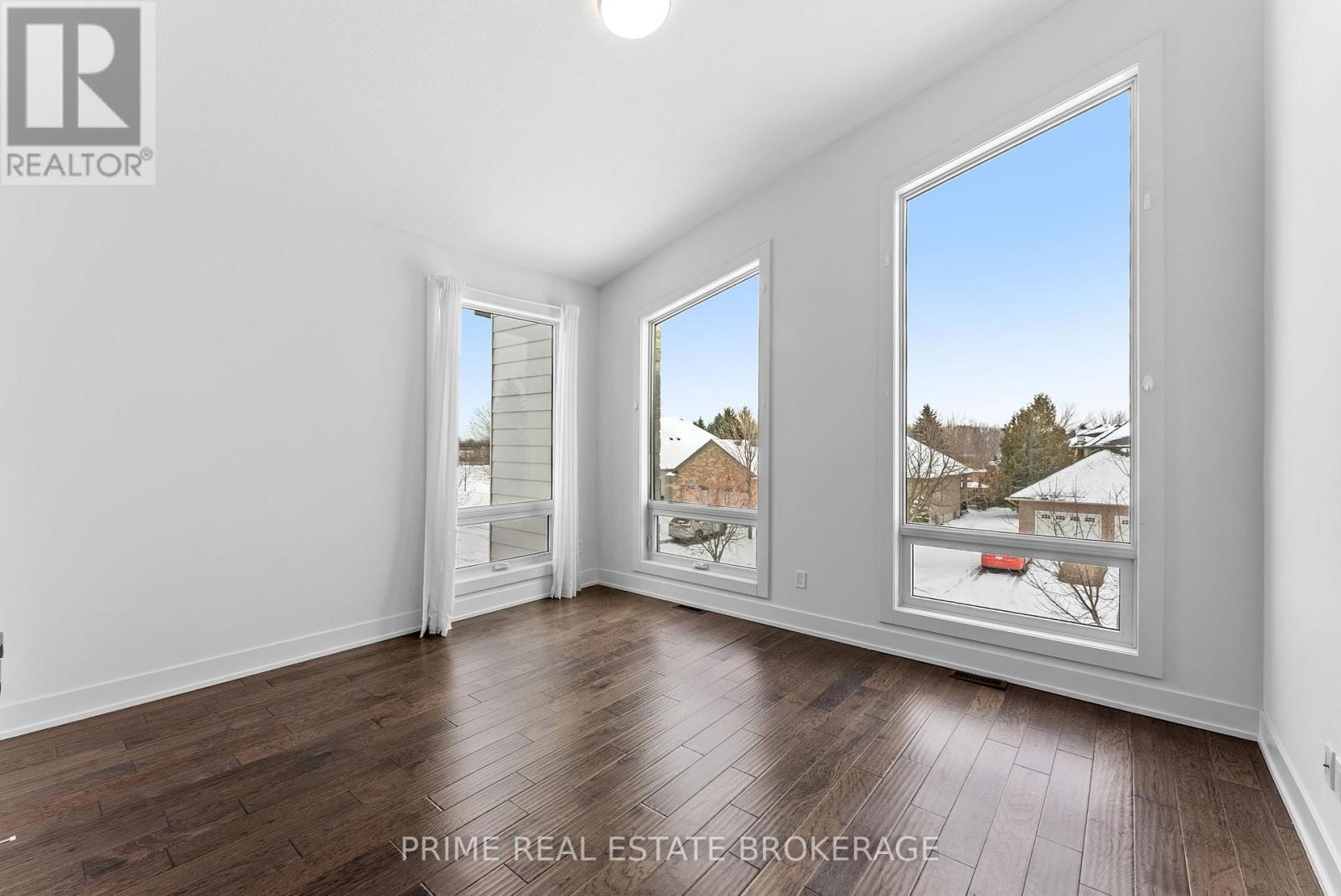 115 South Carriage Road, London North, Ontario  N6H 0C6 - Photo 28 - X12827836