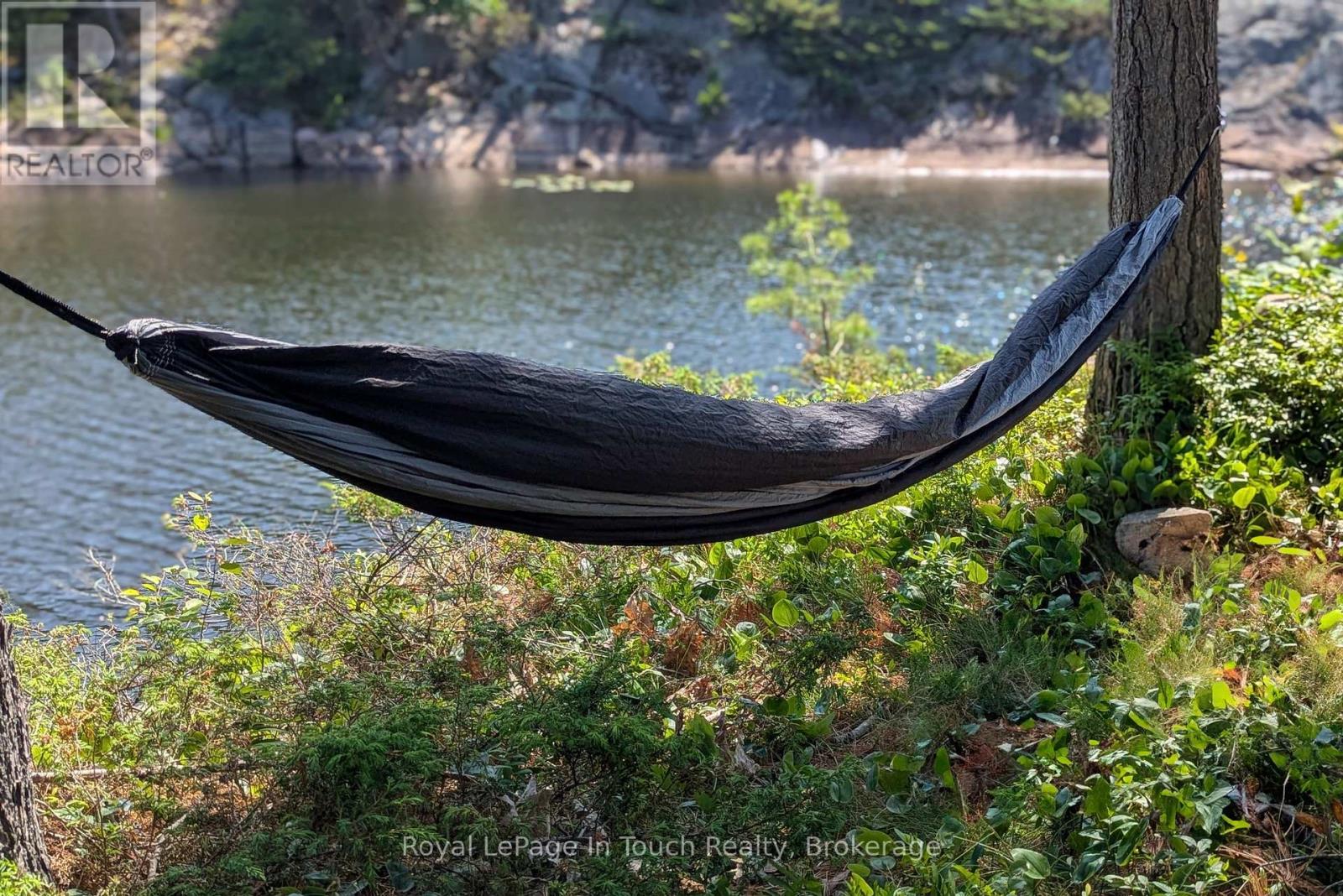 1878 Island 1040, Georgian Bay, Ontario  P0E 1E0 - Photo 3 - X12828292
