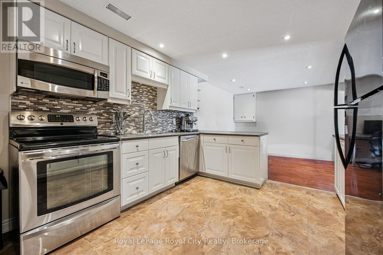 361 Ironwood Road, Guelph, Ontario  N1G 3P2 - Photo 22 - X12828312