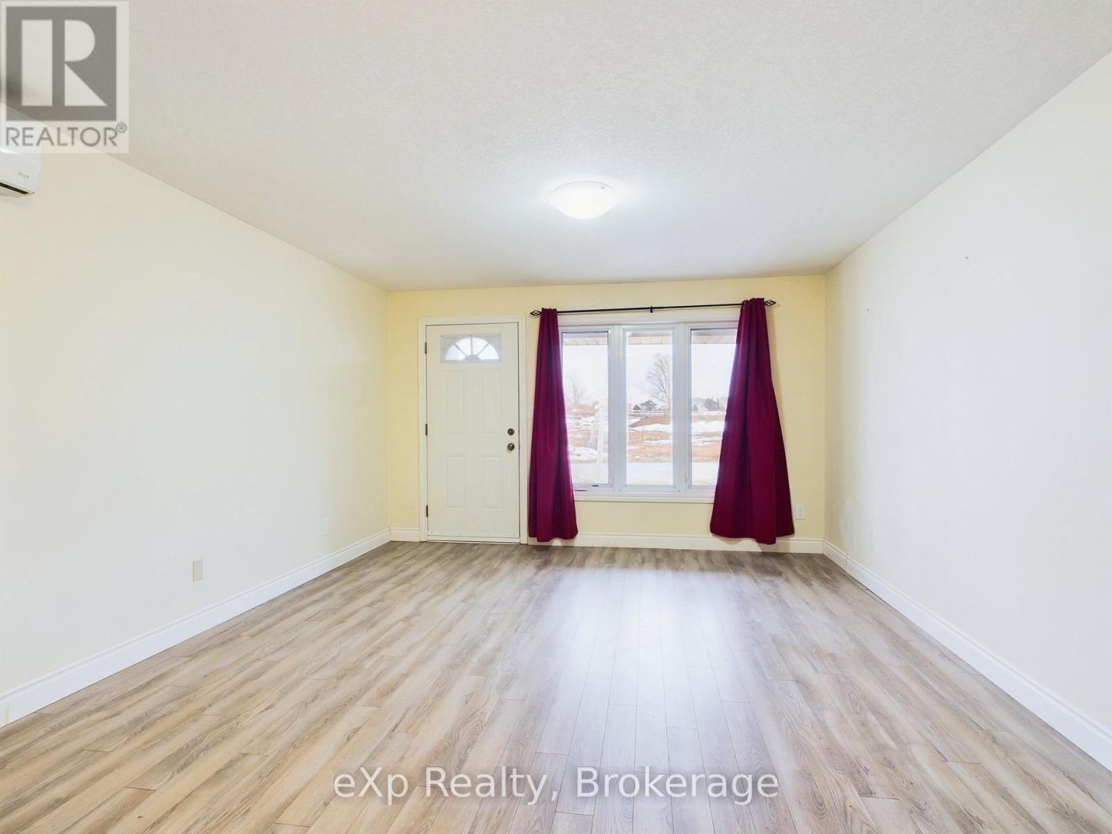 4 - 55 Regent Street S, Arran-Elderslie, Ontario  N0G 2N0 - Photo 2 - X12828324