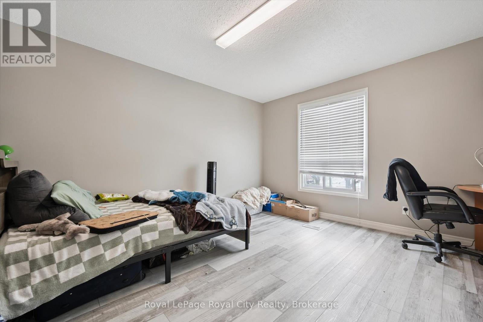 31 - 117 Janefield Avenue, Guelph, Ontario N1G 2L4 - Photo 16 - X12828340