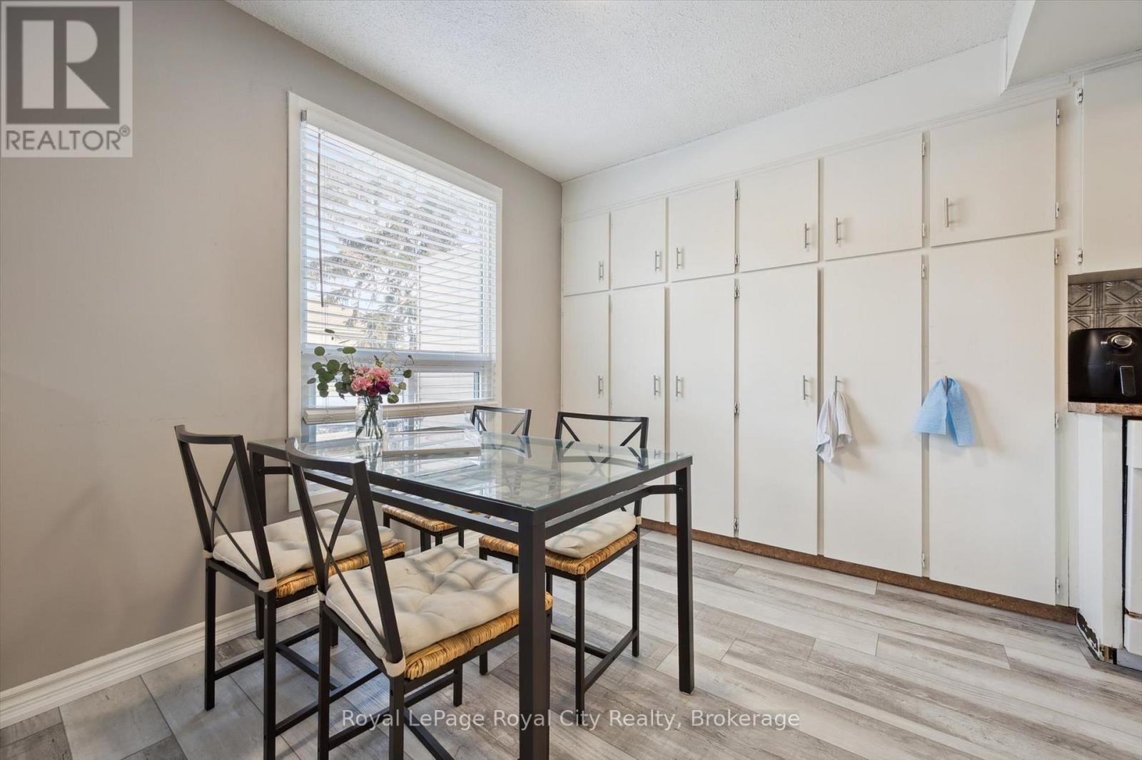 31 - 117 Janefield Avenue, Guelph, Ontario N1G 2L4 - Photo 8 - X12828340