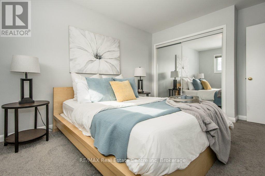 31 Sunnylea Crescent, Guelph (General Hospital), Ontario  N1E 1W3 - Photo 17 - X12828380