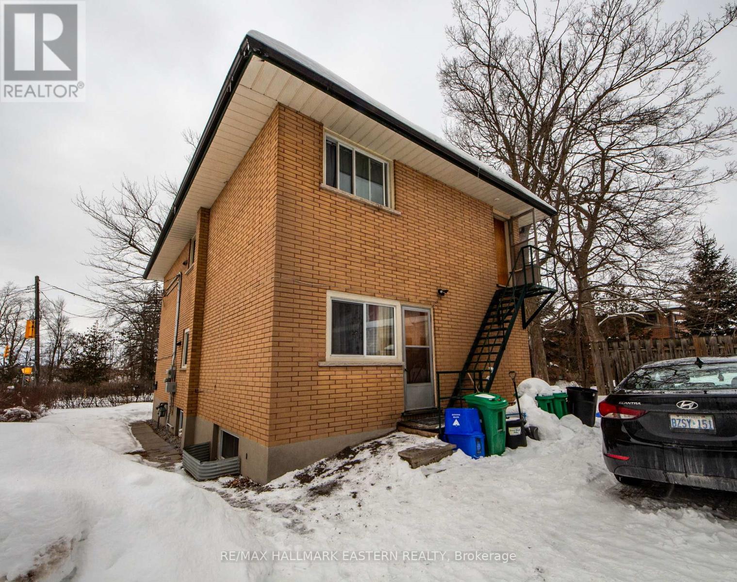 722 Chemong Road, Peterborough, Ontario  K9H 5Y9 - Photo 4 - X12828300