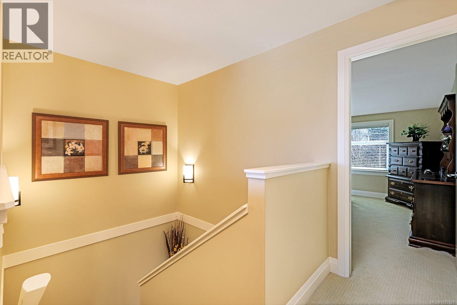 107 1055 Crown Isle Dr, Courtenay, British Columbia V9N 0A5 - Photo 34 - 1027251