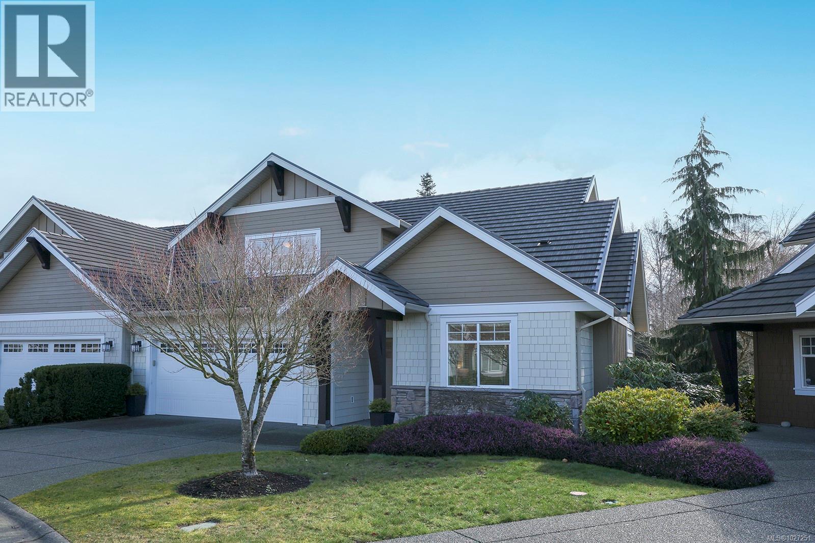 107 1055 Crown Isle Dr, Courtenay, British Columbia V9N 0A5 - Photo 5 - 1027251