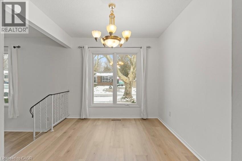 6176 Johnson Drive, Niagara Falls, Ontario  L2J 3J5 - Photo 13 - 40808115