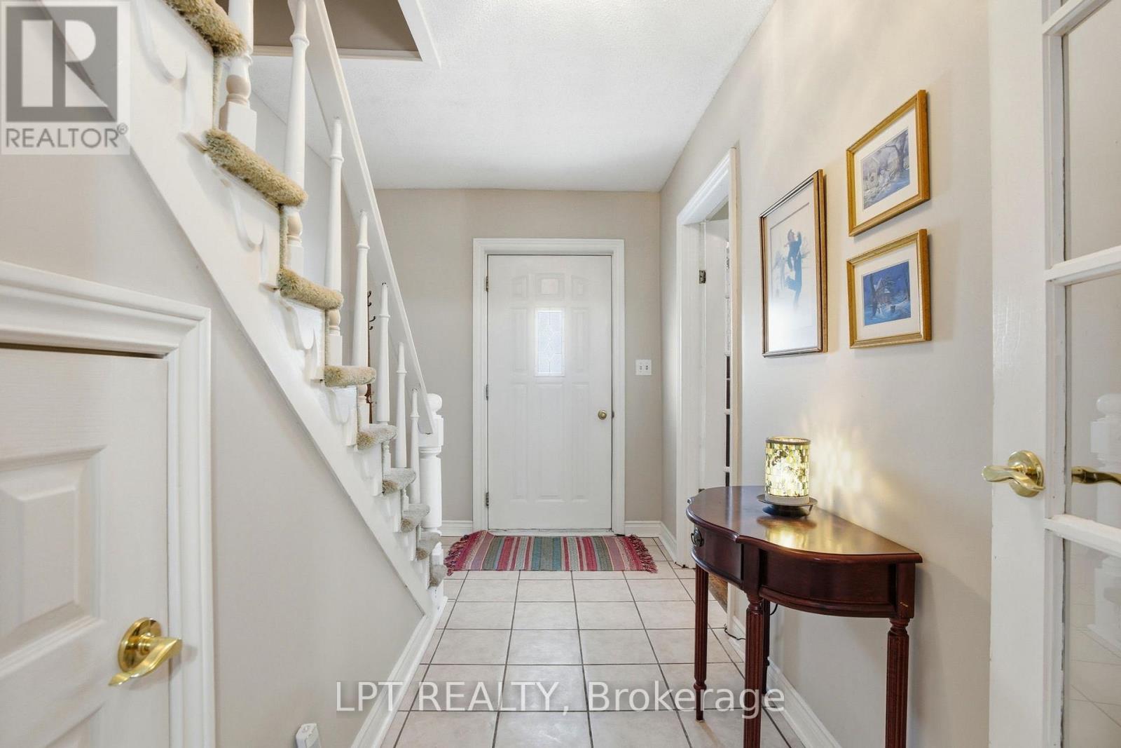 143 Main Street, South Huron, Ontario  N0M 1N0 - Photo 4 - X12828288