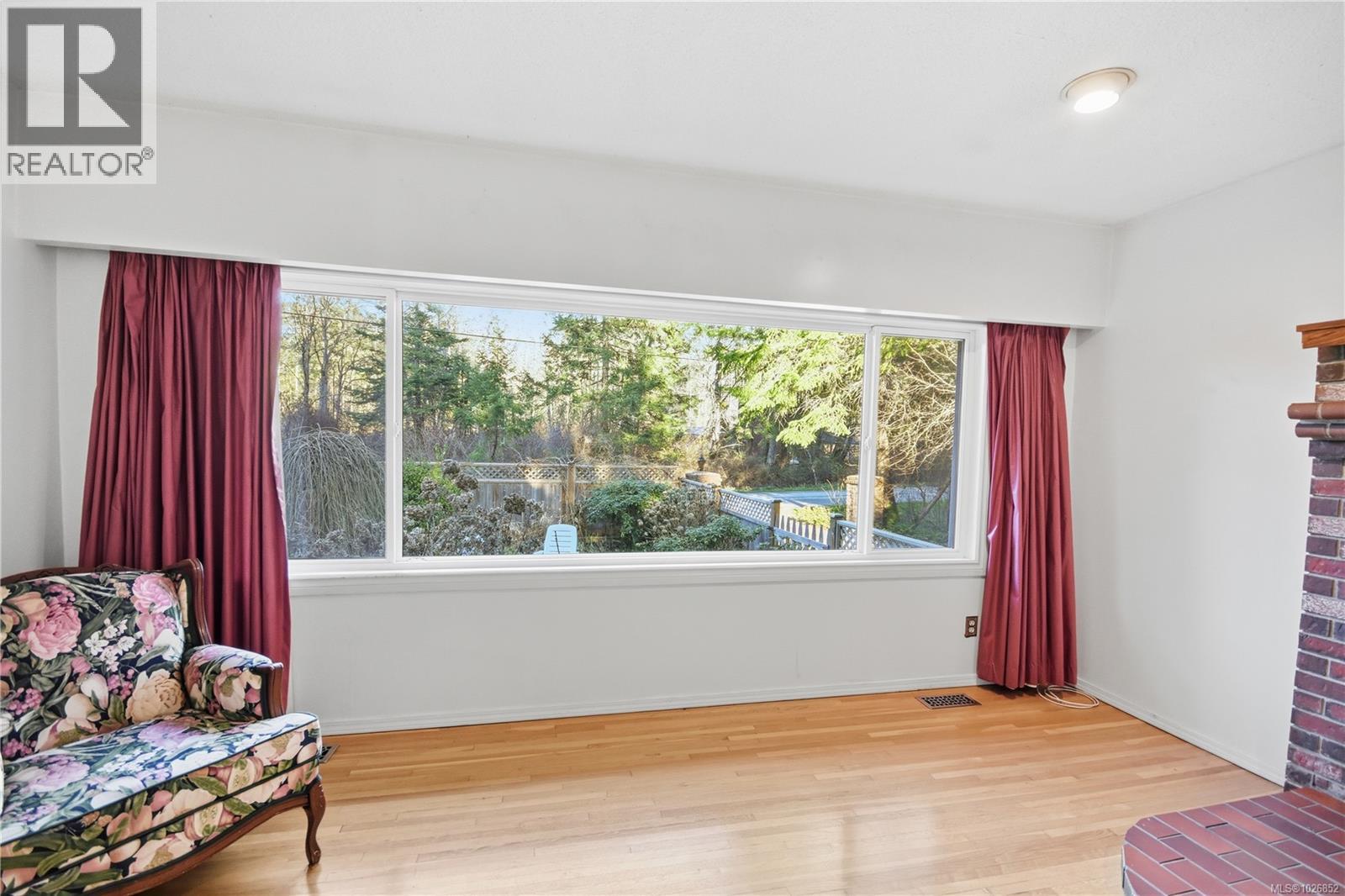 1045 Mcclay Way, Gabriola Island, British Columbia  V0R 1X3 - Photo 11 - 1026852