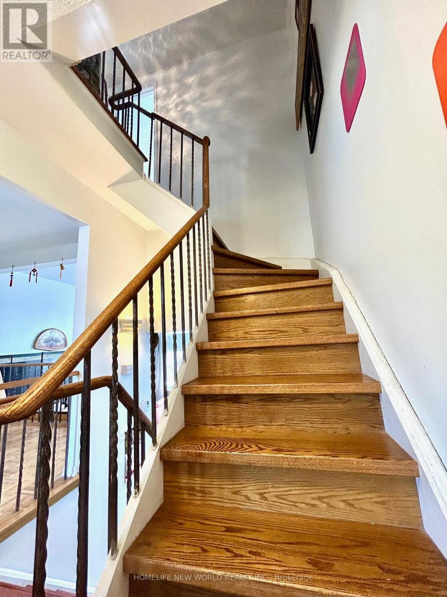 29 Jenny Wrenway, Toronto, Ontario  M2H 2Y8 - Photo 14 - C12819284