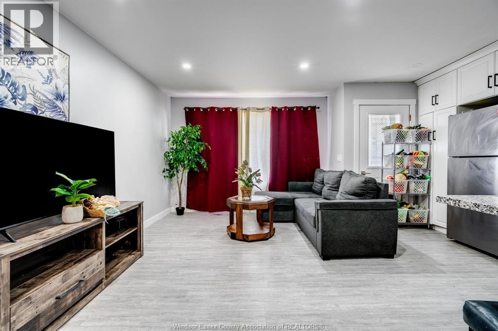 6 Marlene Crescent, Leamington, Ontario  N8H 4J7 - Photo 8 - 26004188