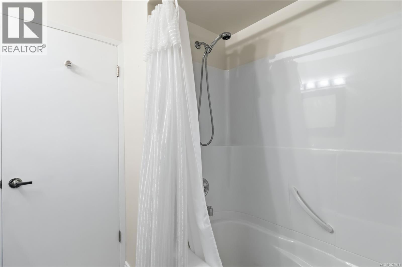 1141 Hadfield Ave, Esquimalt, British Columbia V9A 5N8 - Photo 14 - 1026913