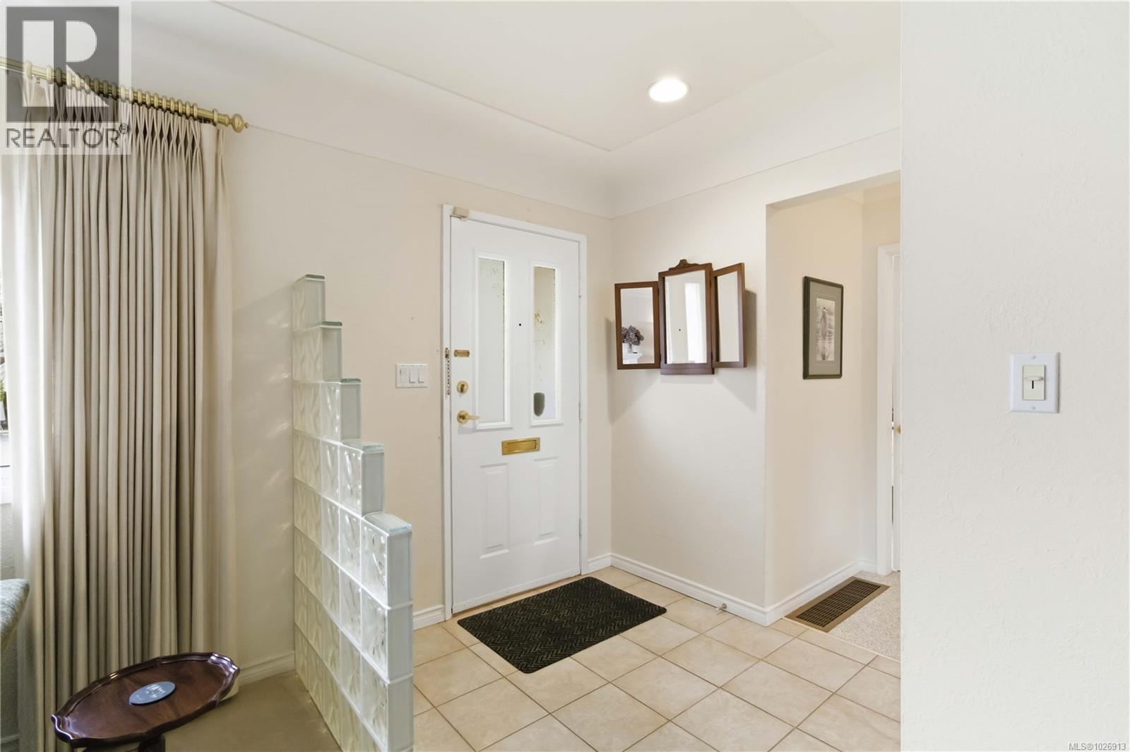 1141 Hadfield Ave, Esquimalt, British Columbia V9A 5N8 - Photo 27 - 1026913