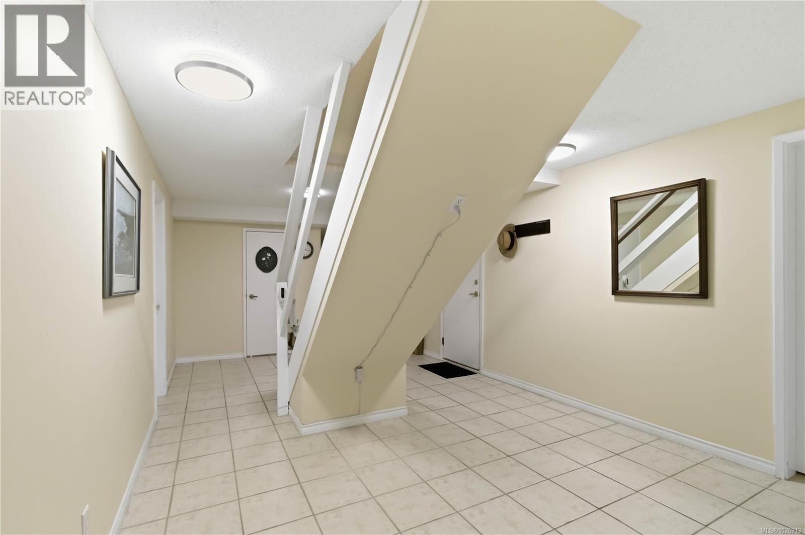 1141 Hadfield Ave, Esquimalt, British Columbia V9A 5N8 - Photo 33 - 1026913