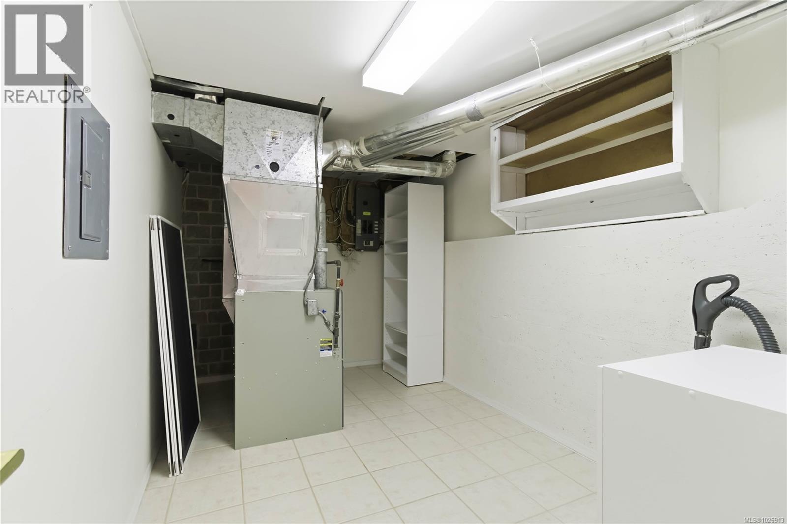 1141 Hadfield Ave, Esquimalt, British Columbia V9A 5N8 - Photo 51 - 1026913