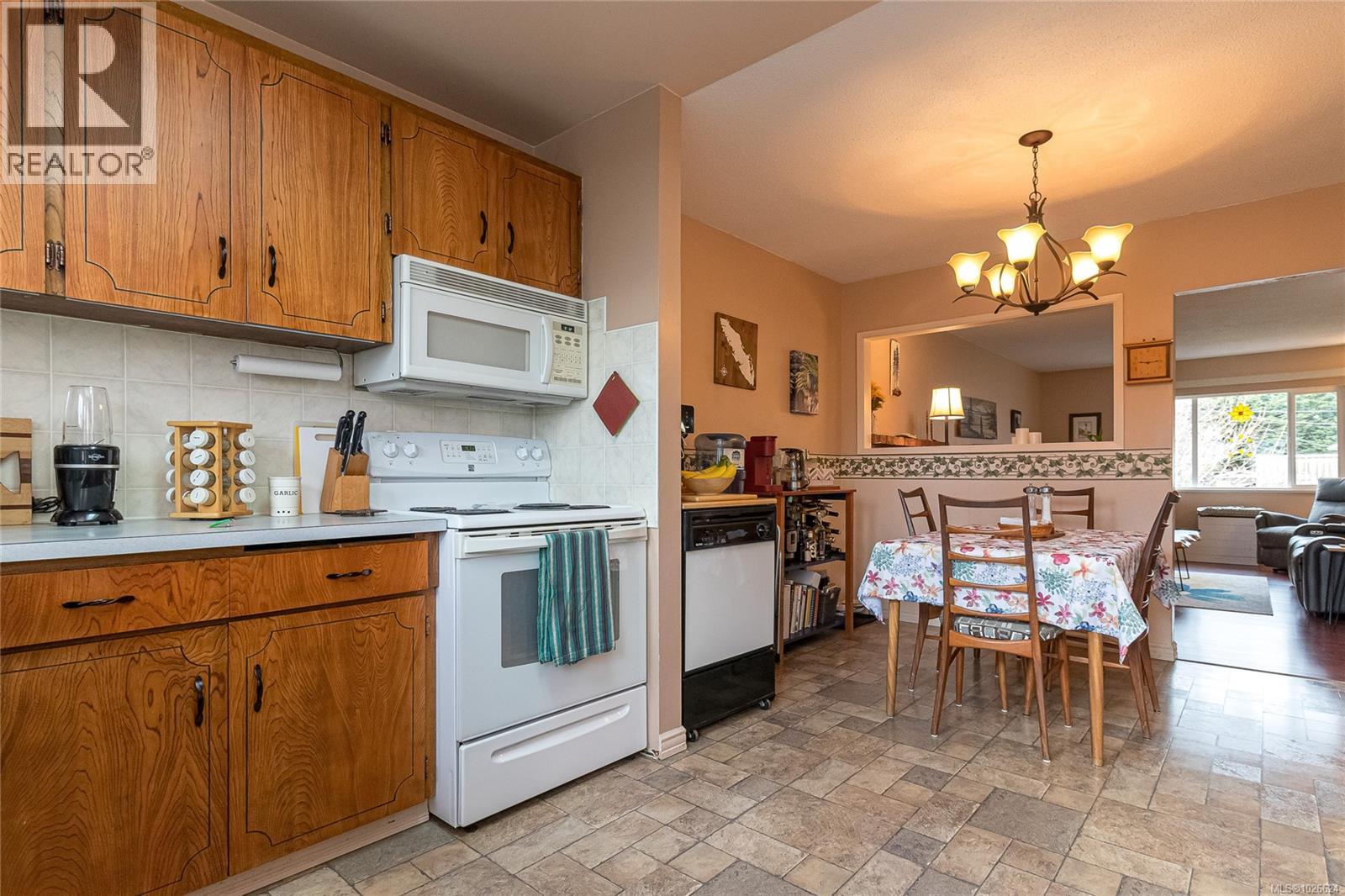 9581 Epco Dr, Sidney, British Columbia  V8L 2T1 - Photo 7 - 1026624