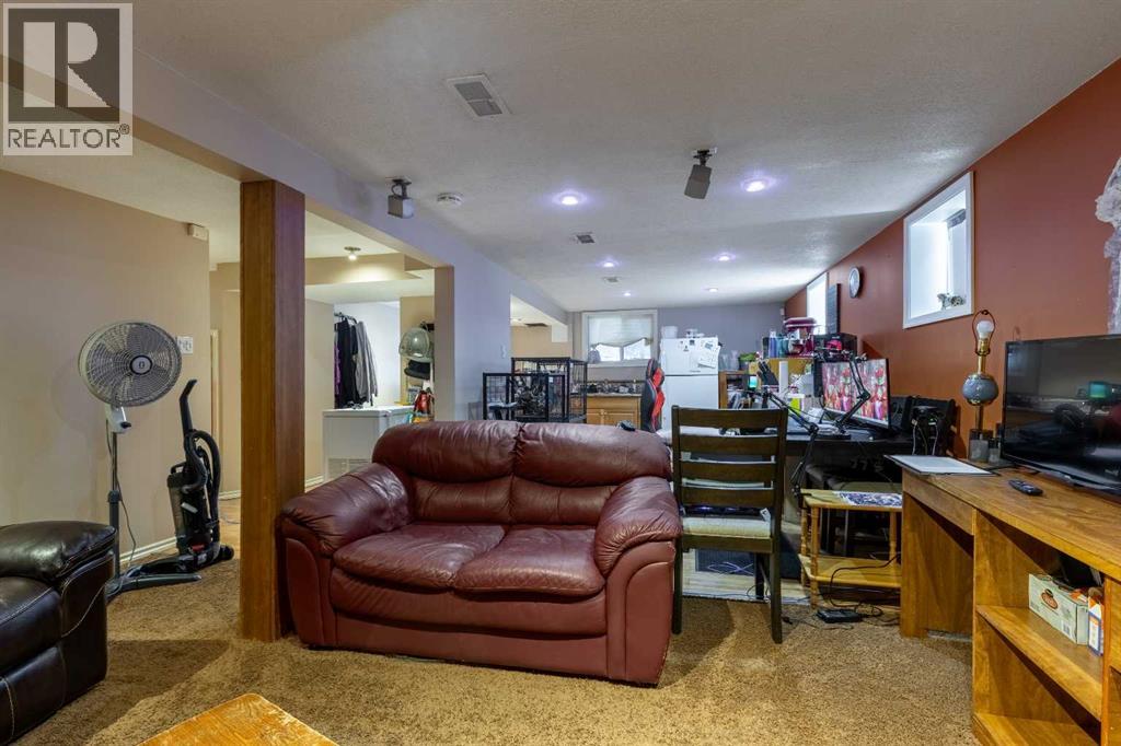 819 8 Street S, Lethbridge, Alberta  T1J 2K6 - Photo 26 - A2286989