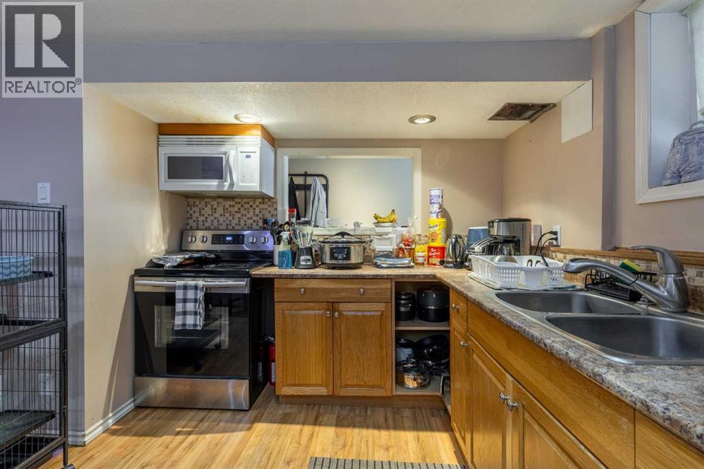 819 8 Street S, Lethbridge, Alberta  T1J 2K6 - Photo 28 - A2286989