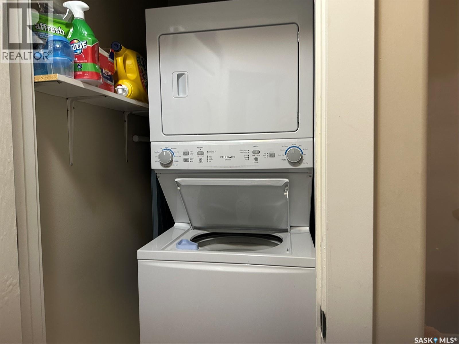 18 880 5th Street, Weyburn, Saskatchewan  S4H 1A4 - Photo 15 - SK027687