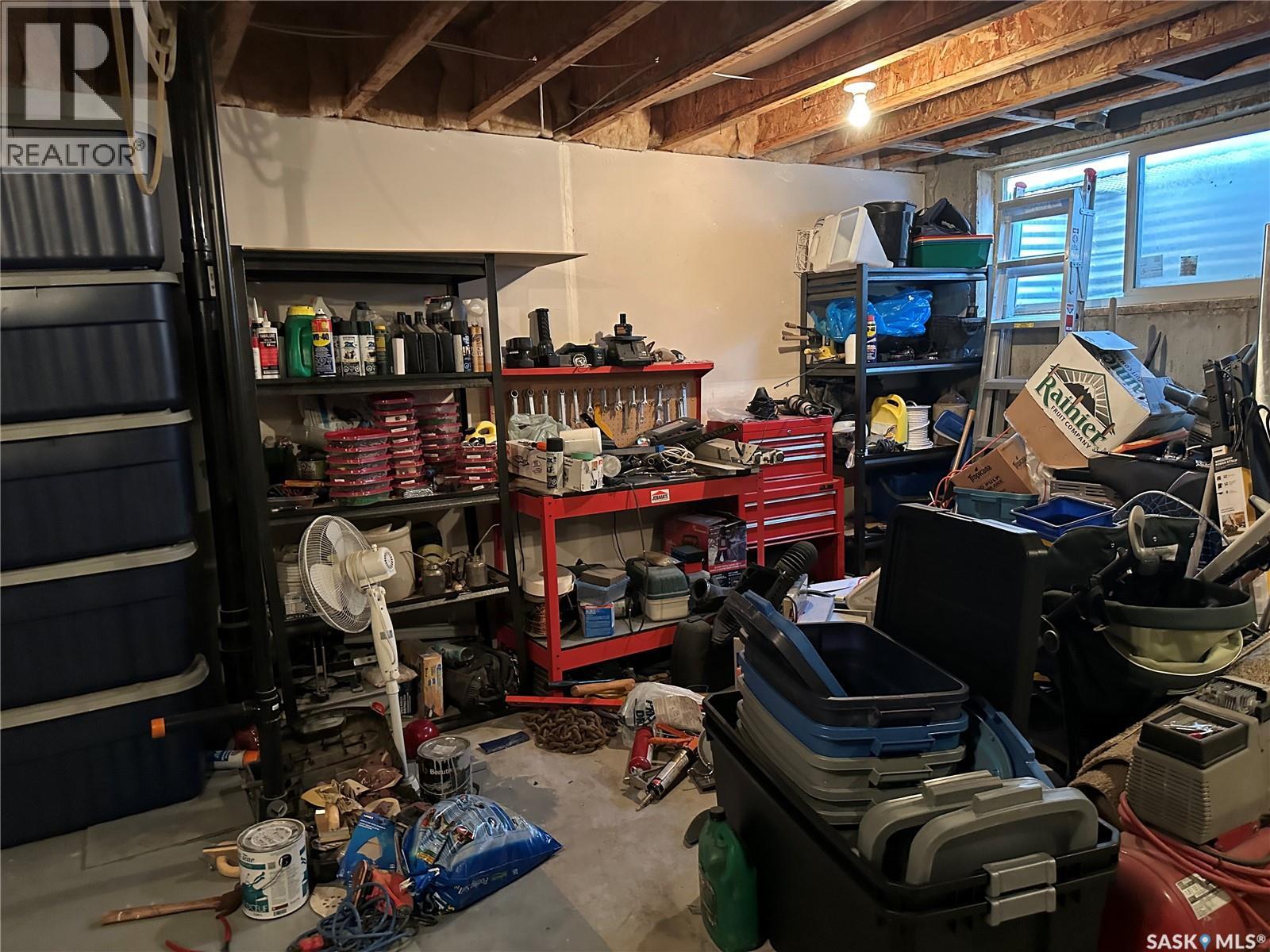 18 880 5th Street, Weyburn, Saskatchewan  S4H 1A4 - Photo 23 - SK027687