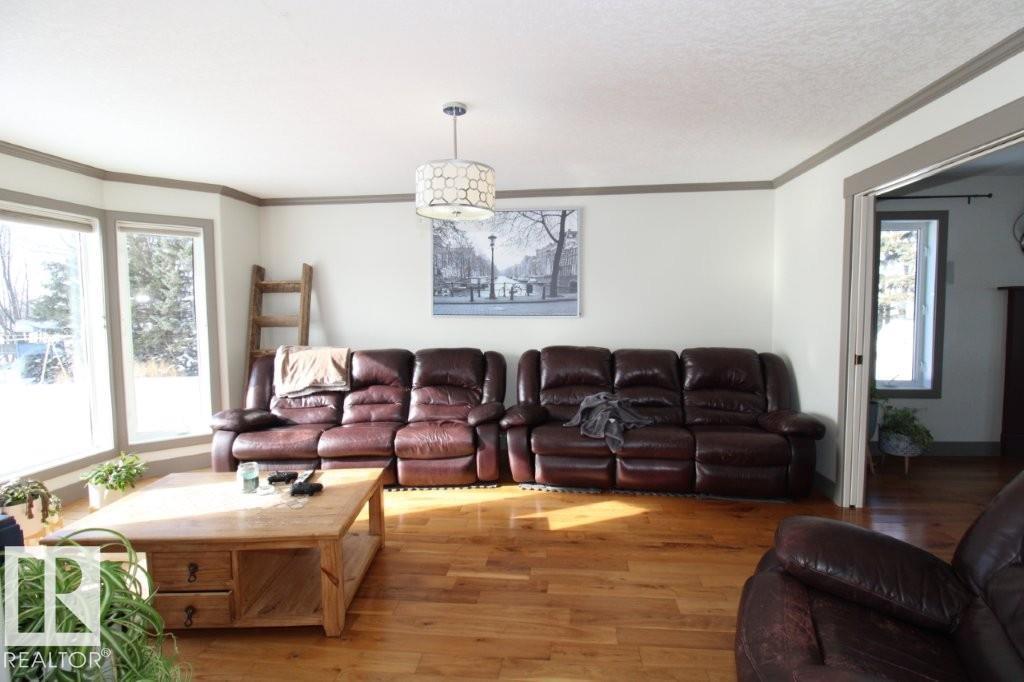 3524 Twp. Rd. 613a, Rural Barrhead County, Alberta  T7N 1N2 - Photo 7 - E4474999