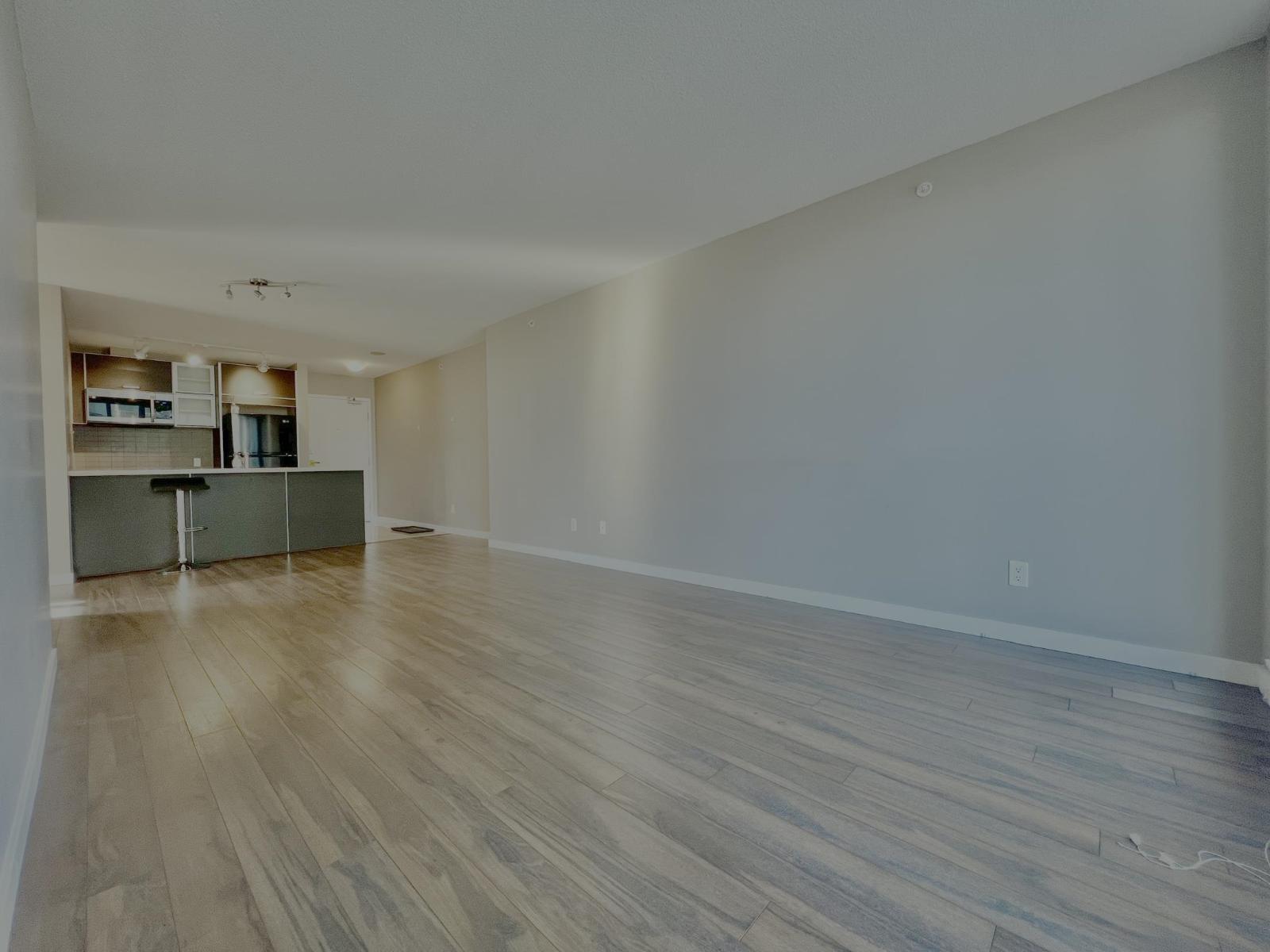 609 13688 100 Avenue, Surrey, British Columbia  V3T 0G5 - Photo 3 - R3094100