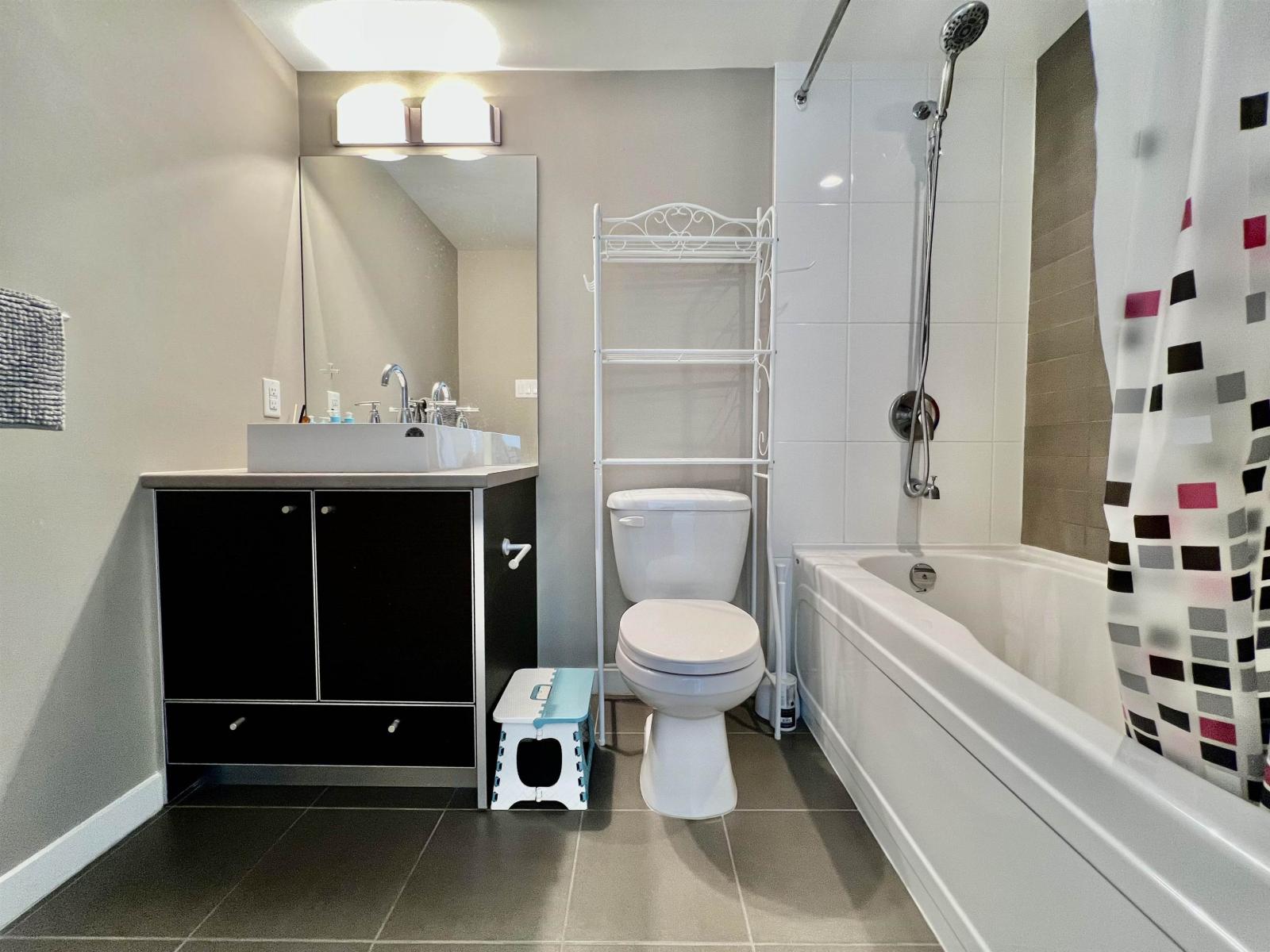 609 13688 100 Avenue, Surrey, British Columbia  V3T 0G5 - Photo 11 - R3094100